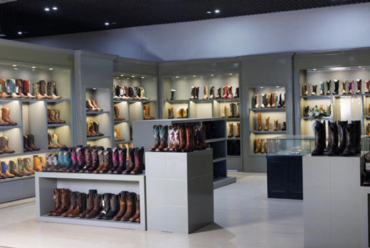 Wholesale Western Boots Supplier vs. Manufacturer: What's the Difference?